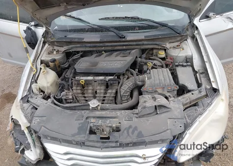 2012 Chrysler 200 Lx из США, поврежденный, VIN 1C3CCBAB8CN135089